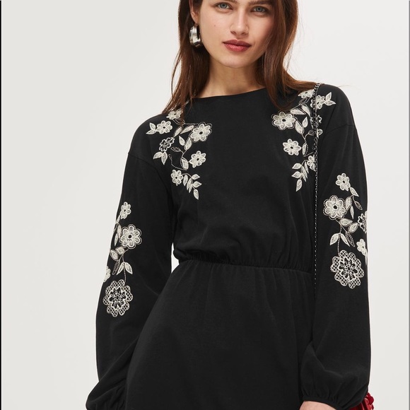 🌸NWT TOPSHOP SUPER SOFT EMBROIDERED BOHO DRESS! - Picture 3 of 8